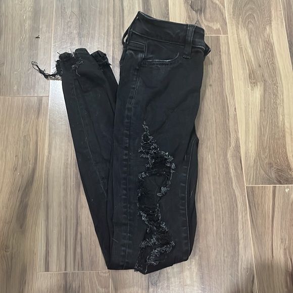 black american eagle ripped jeans - Picture 2 of 4